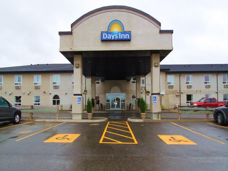 Days Inn & Suites By Wyndham Thompson Zewnętrze zdjęcie